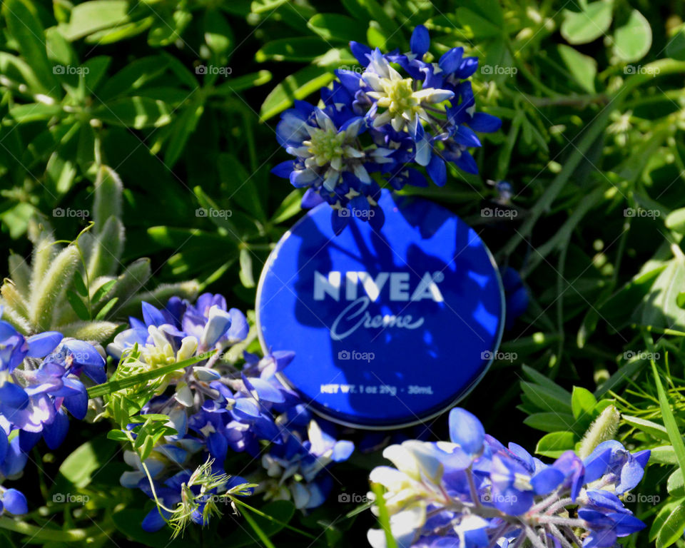 NIVEA Creme Moments with Blue Bonnets 