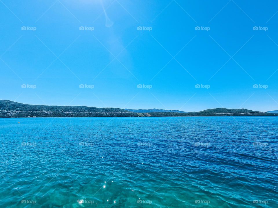 Dare to be different.  Each color in this photo will be experienced differently by each of us.  How beautiful life is.  Is it?