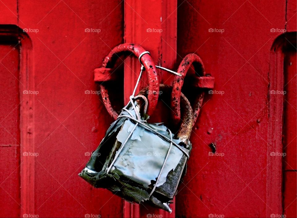 Lock On Red Door, Bright Red Door In Greece, Red Door Society, Old Rusted Lock On Red Door, Keep Out, No Trespassing, Stay Off Property, Greek Security, Clash Of Colors, Brightly Colored 