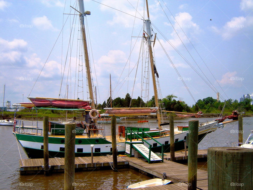 georgetown south carolina boat dock sailboat by refocusphoto