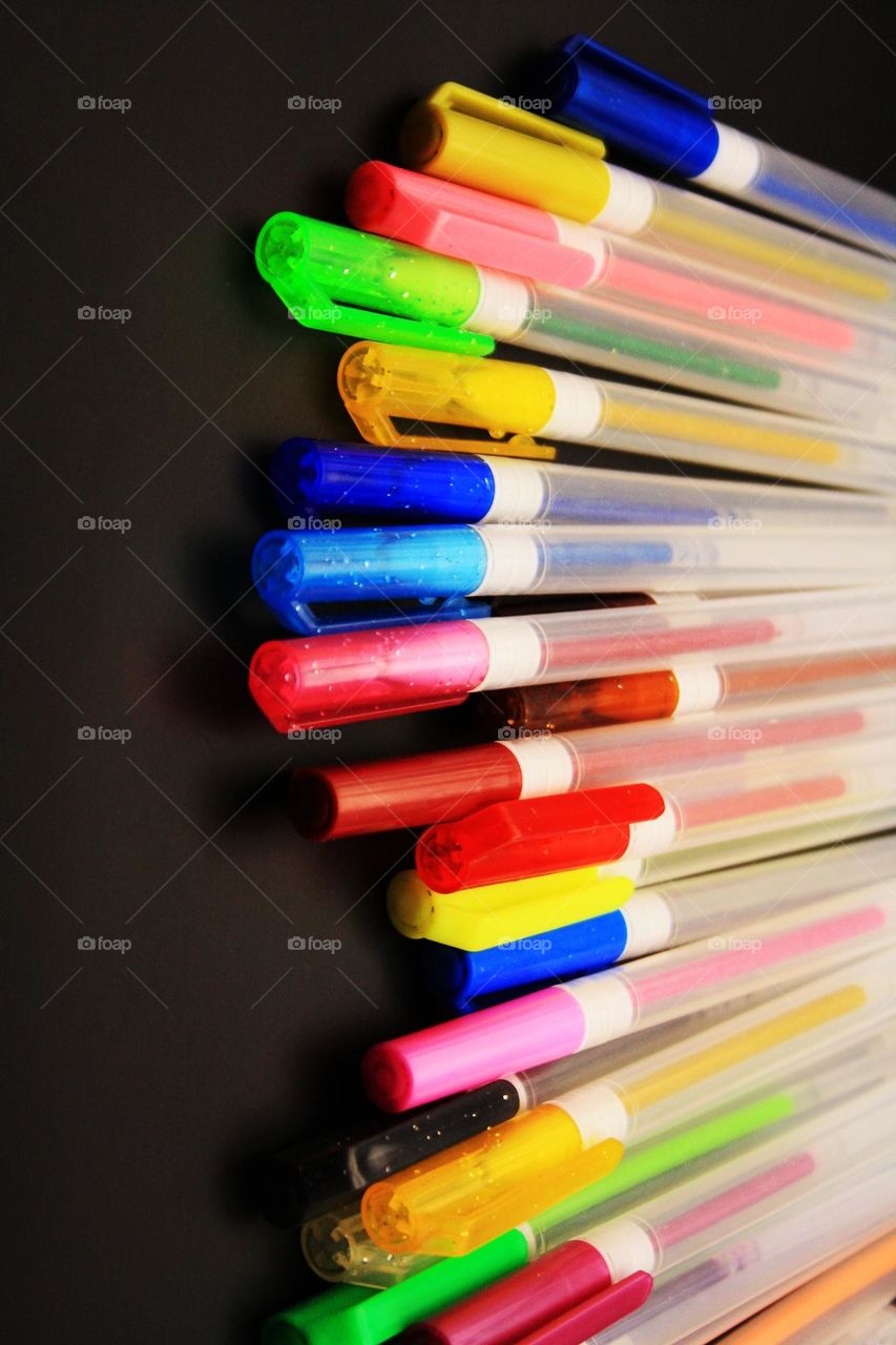 Multicolored pens