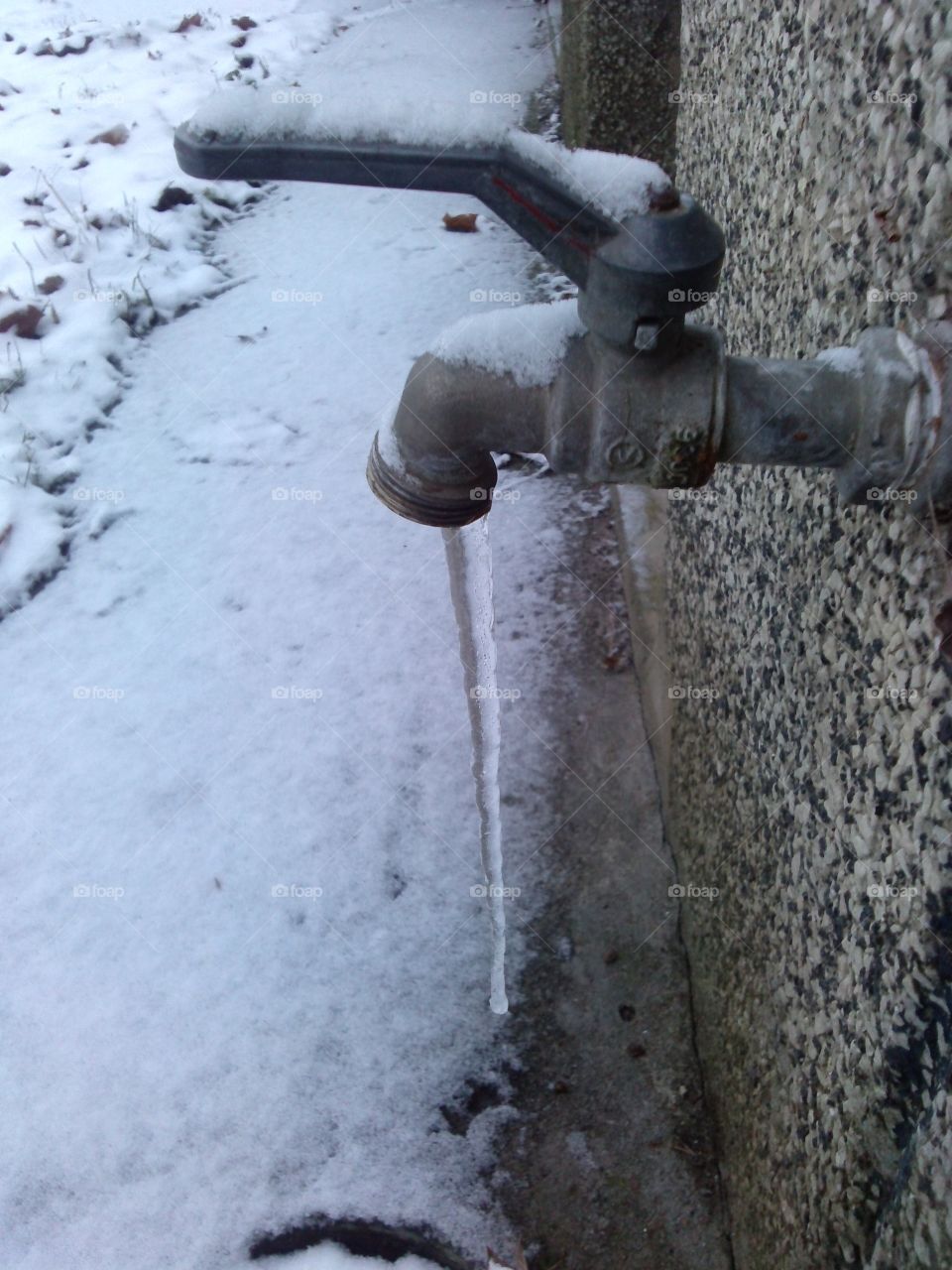 icy tap