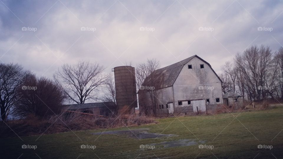 barn