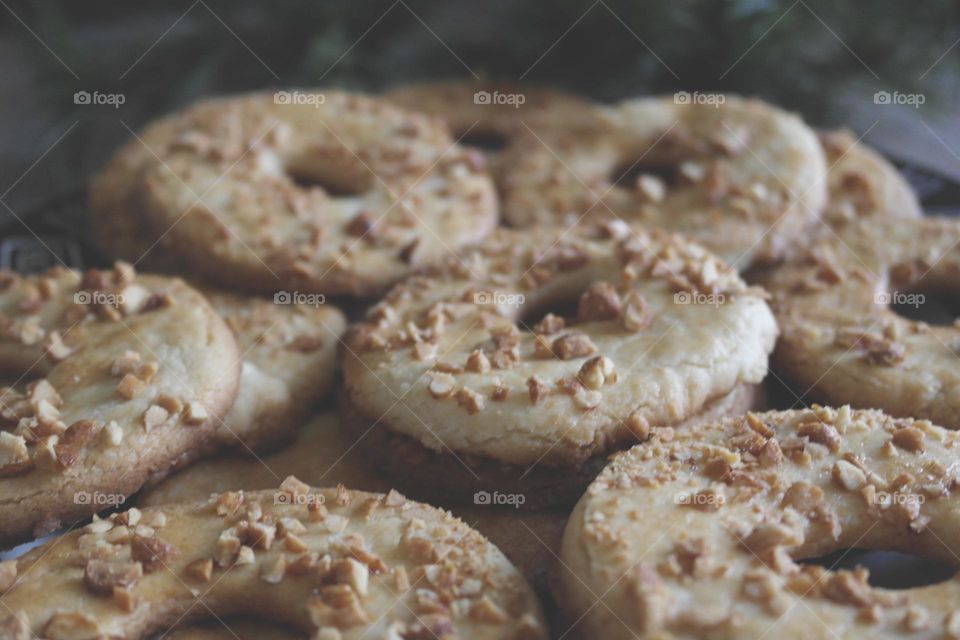 Butter cookies with peanut 