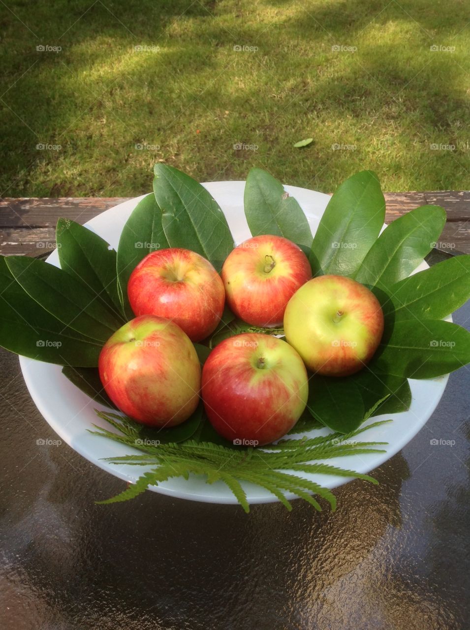 Apples in a bowl for s table centerpiece. 