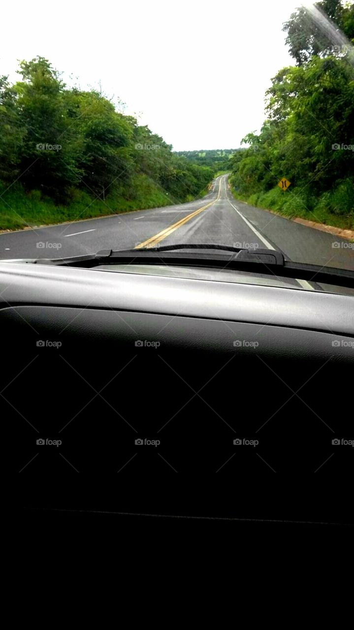 Estrada, asfalto, viagem...