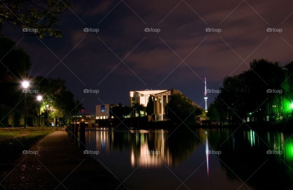 Spree by night, Berlin