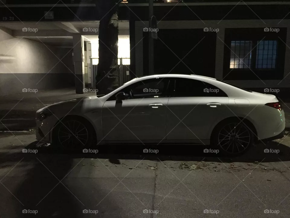 AMG 