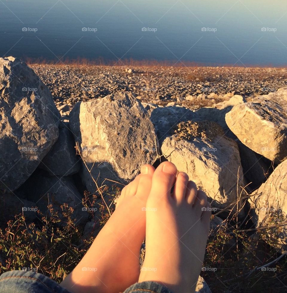 Feet selfie