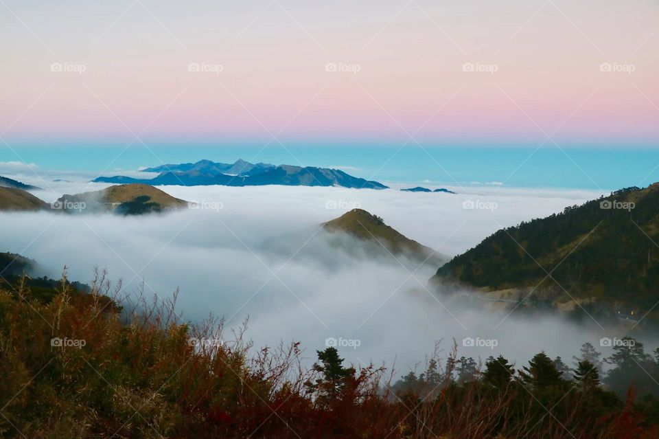 Beautiful mountain natural landscape with sea of clouds