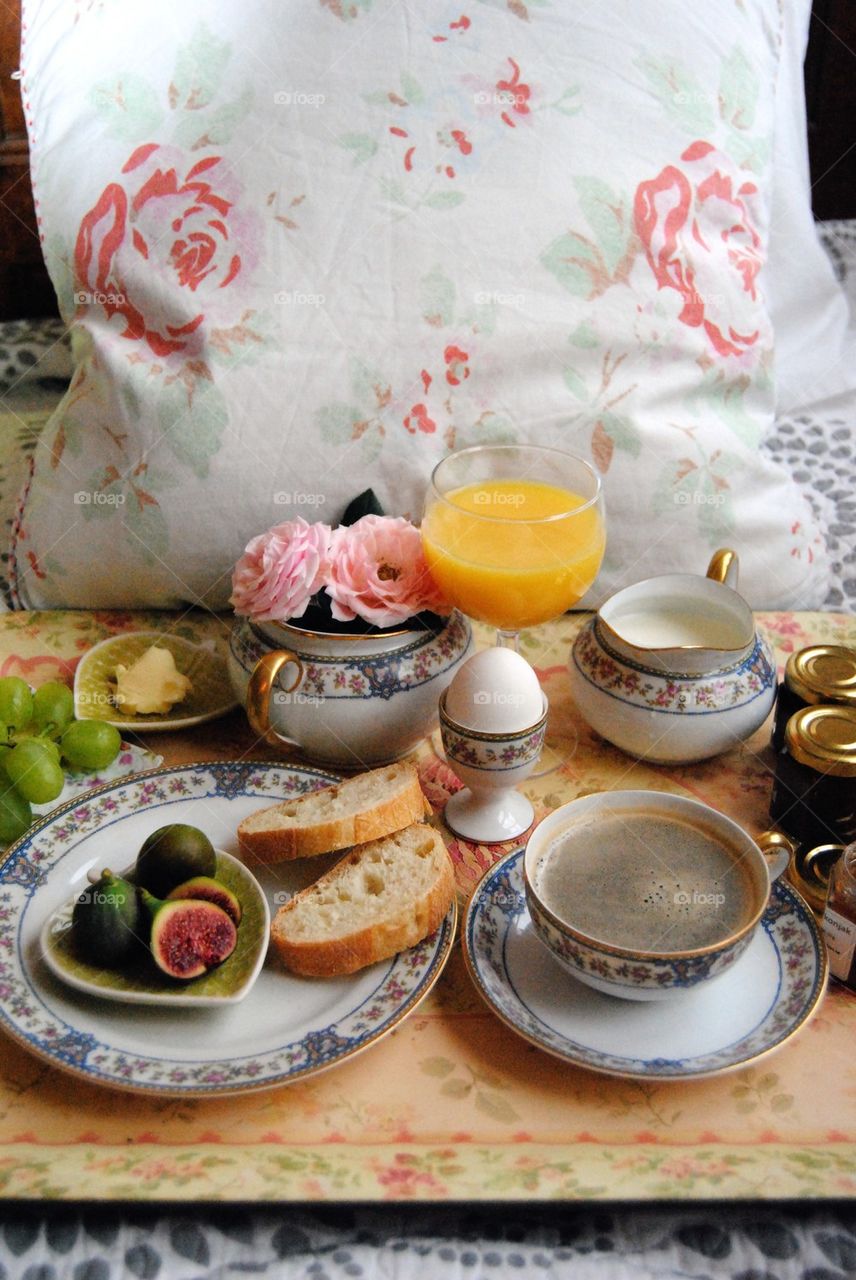 Breakfast on bed