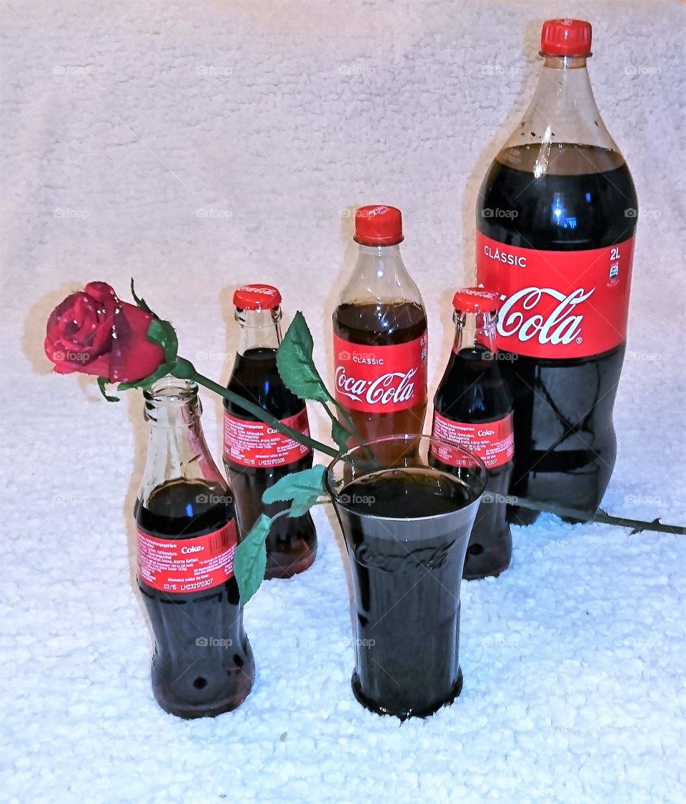Coca Cola и роза