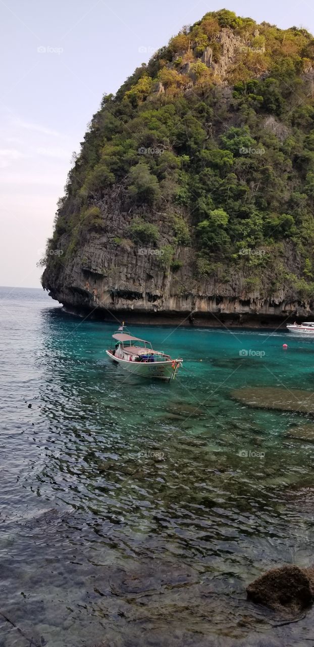 phi phi island