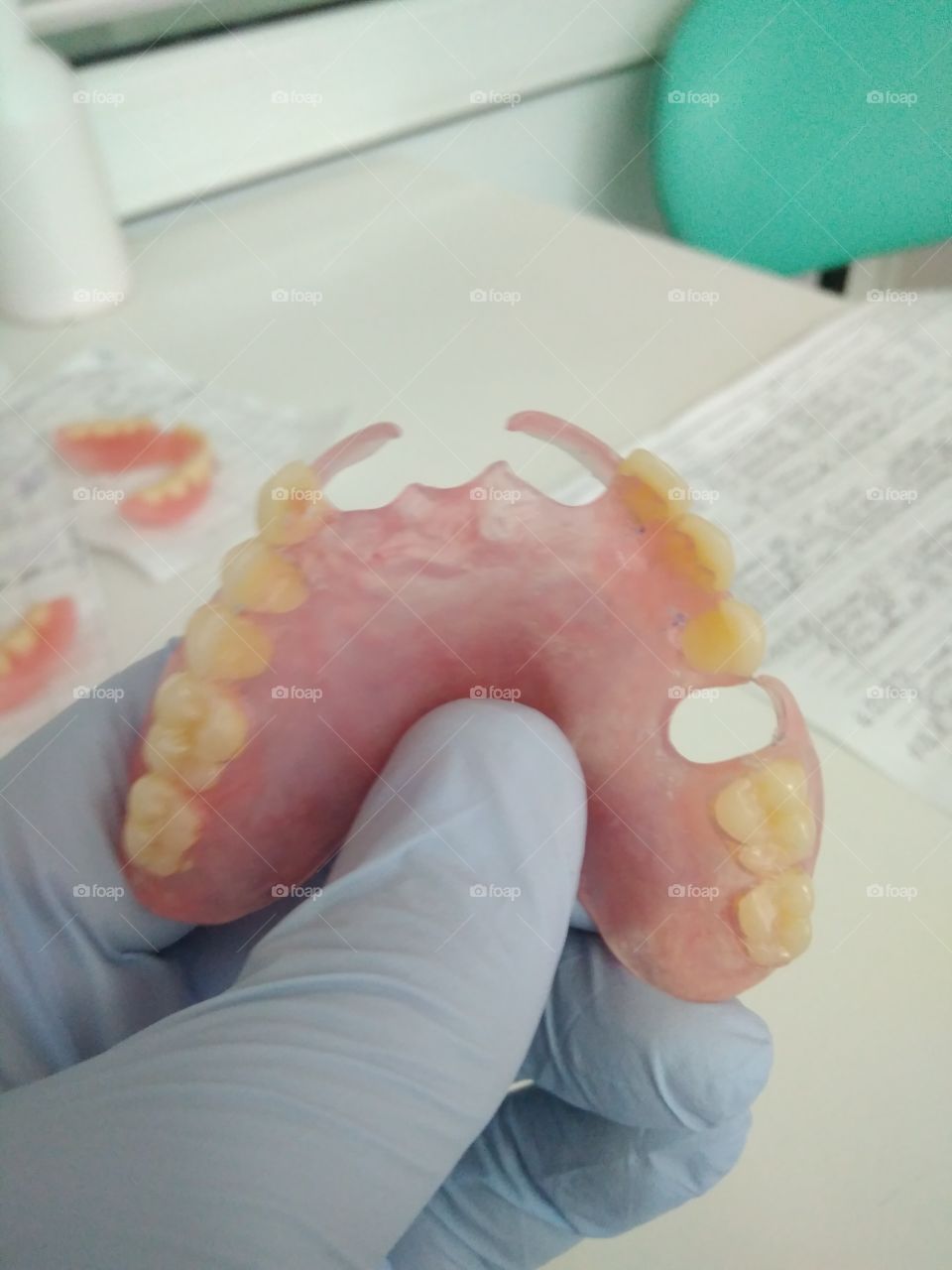 Artificial dental dentures