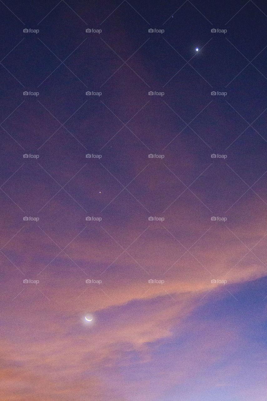 Sunrise alignment. Sunrise with alignment of moon, Jupiter and Venus