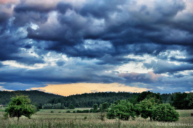 storm is comming