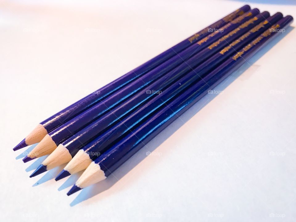 Purple color art pencils