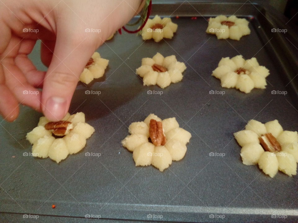 Putting in the pecan