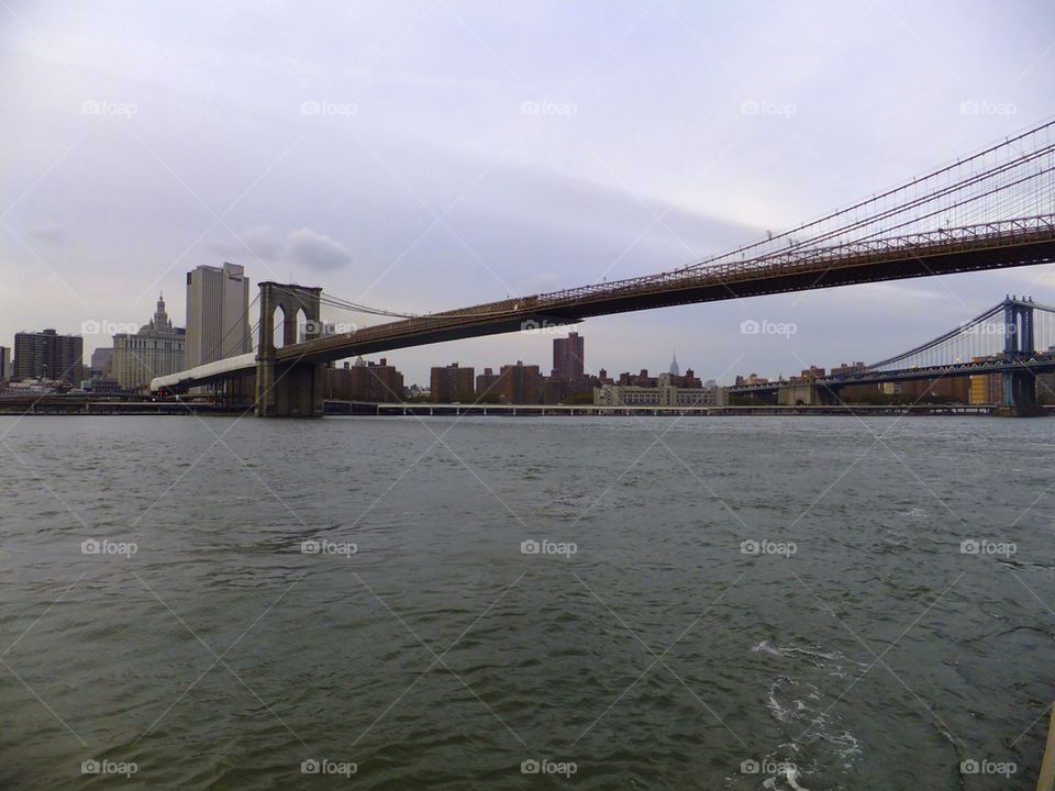 NEW YORK CITY VIEW OF BROOKLYN BRIDGE TO NYC