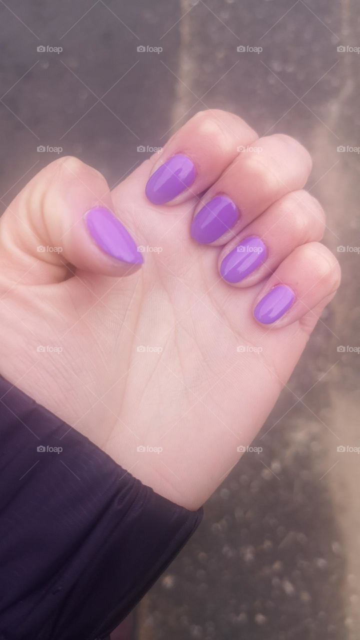 Purple nails