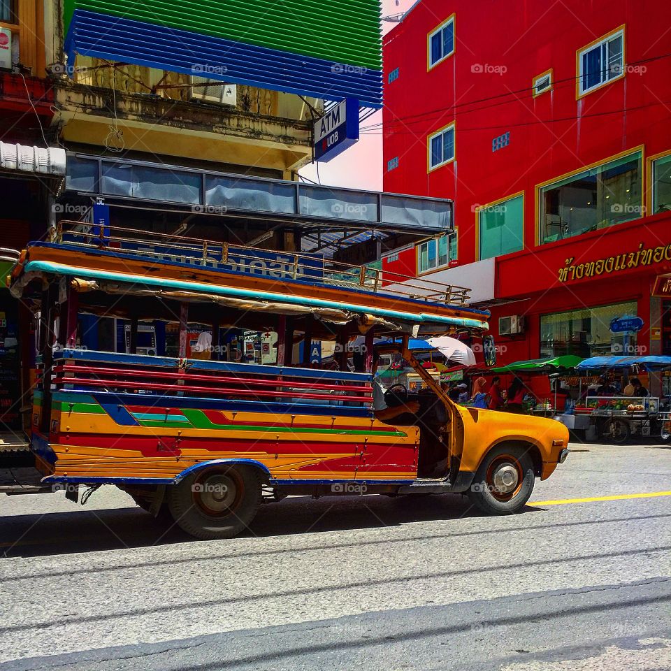 Old school Thai taxi !!