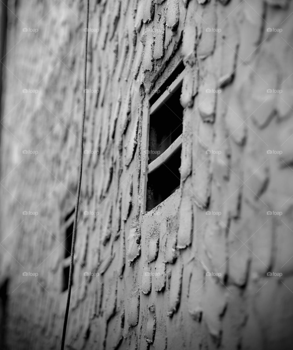 overlapping cement shingles 