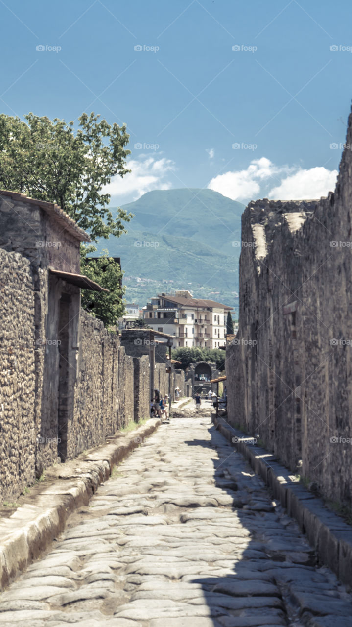 Pompei alleyways