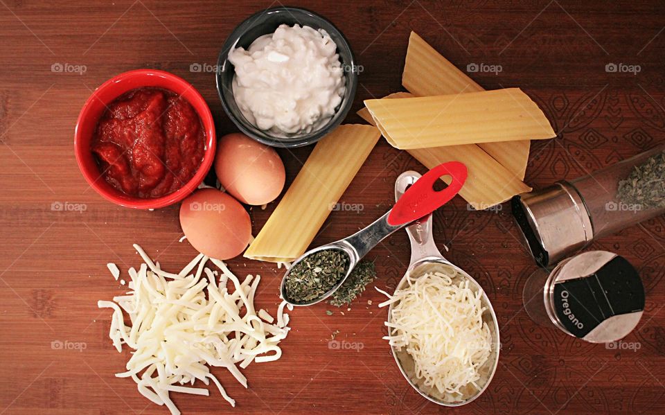 The makings for some manicotti made with cottage cheese