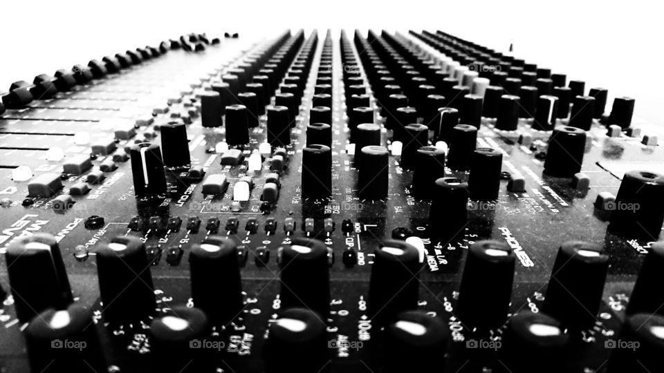 Sound mixer side photo