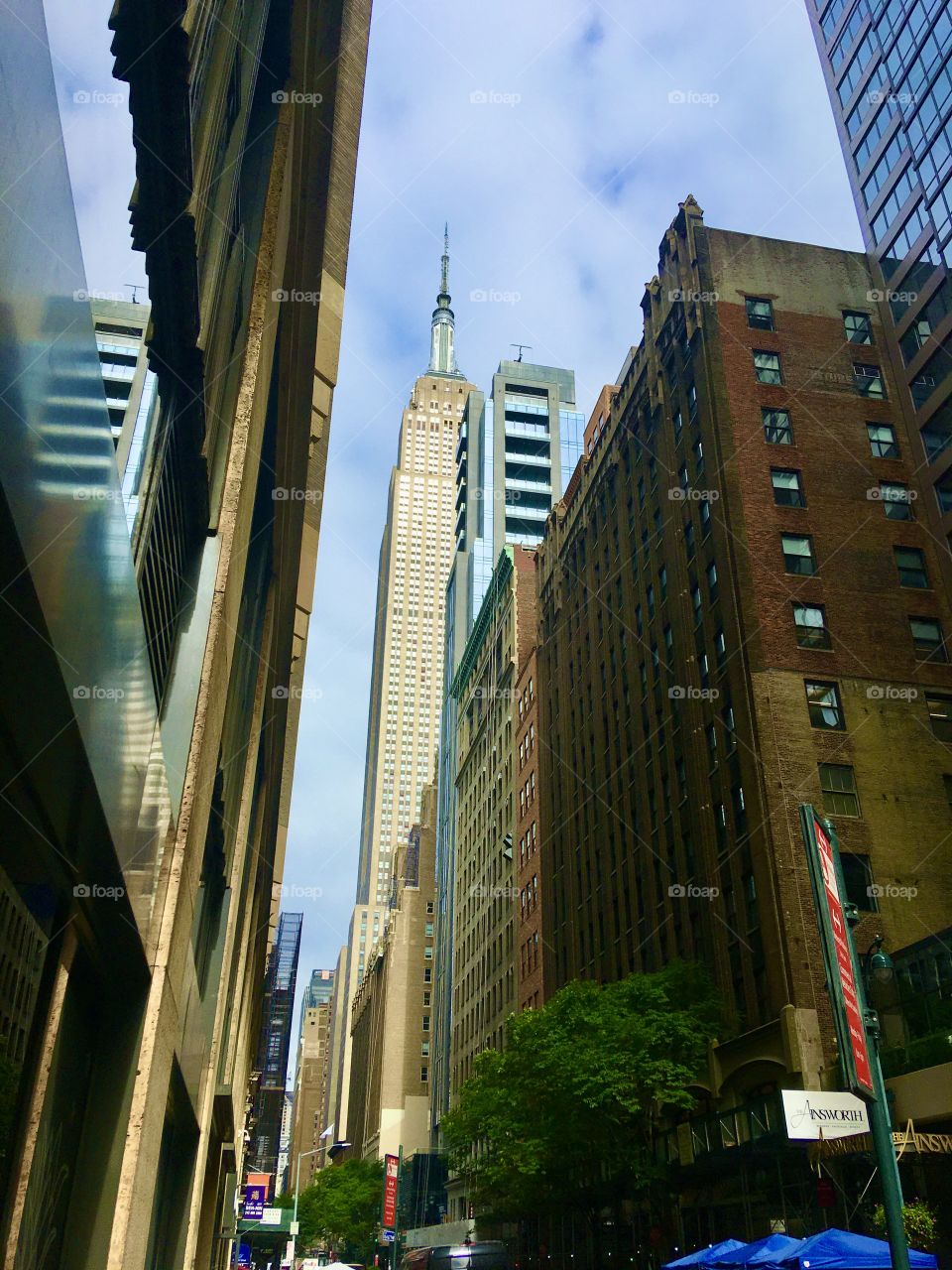 Empire State Building as seen from subway exit at Lexington & 33rd