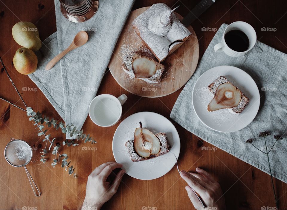 Pear Cake 