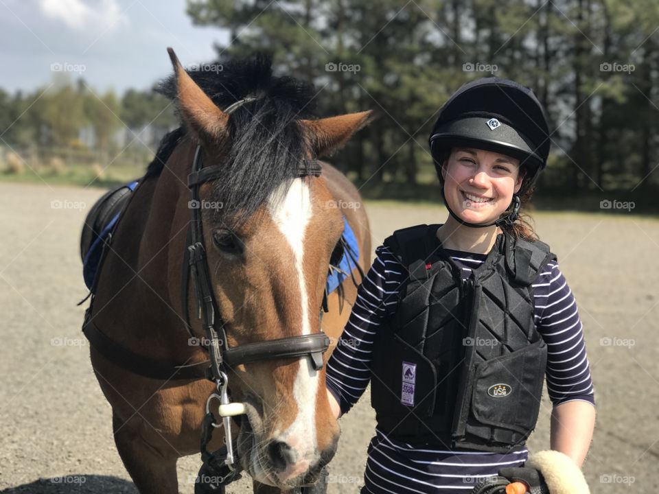 Horse and rider ready to go. 