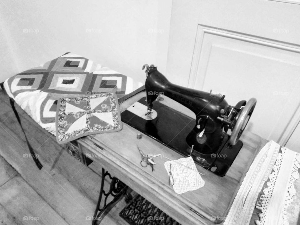 Máquina de costura do Centro Cultural Martha Watts- Piracicaba, SP- Brasil
