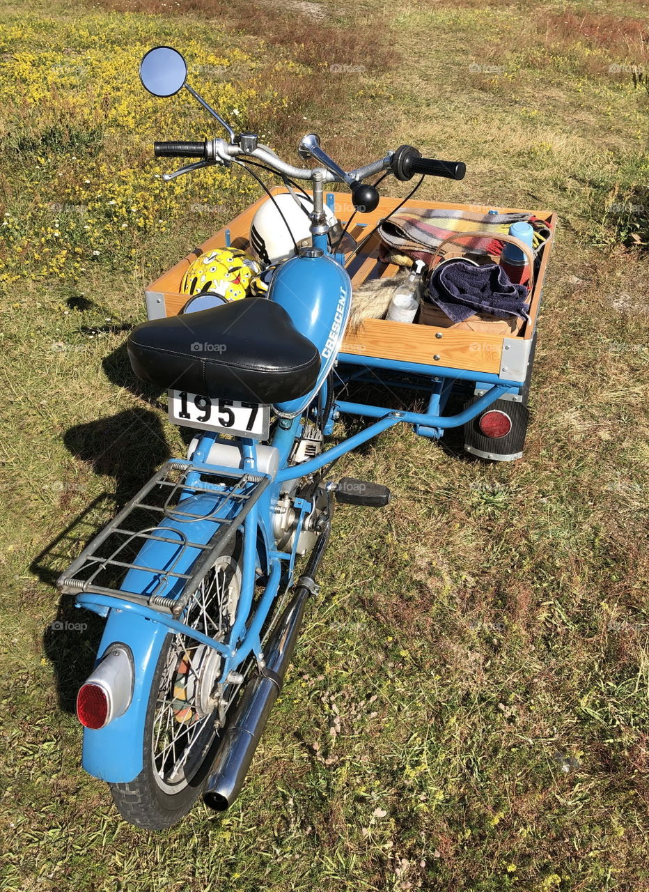 Retro moped / motorcycle