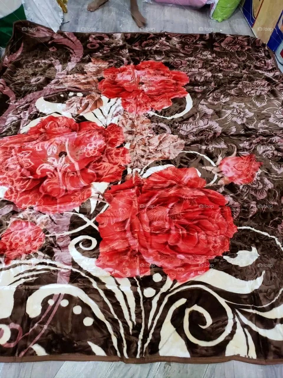 Glory be to God, the magnificent and picturesque view and the natural green trees are a view that is nothing more wonderful than it