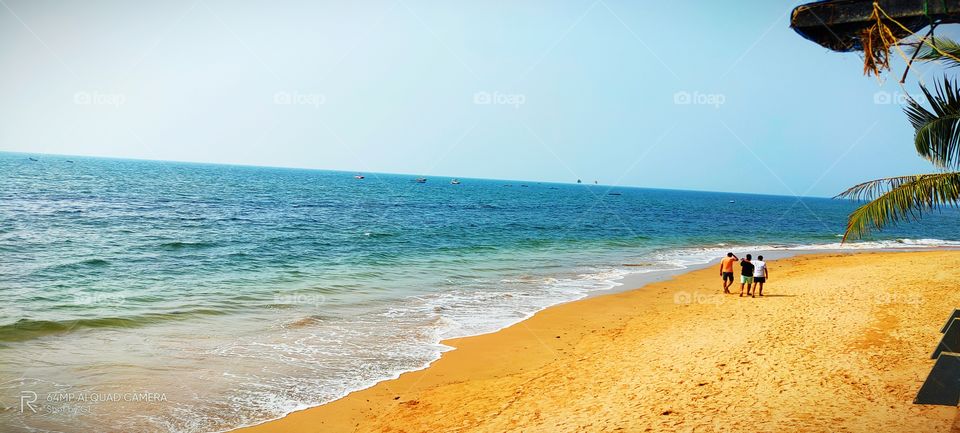 Goa baga Beach enjoying Holidays with friends