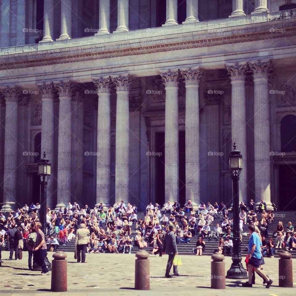 Lunchtime at St Paul's