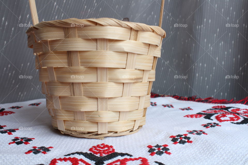 Wood basket