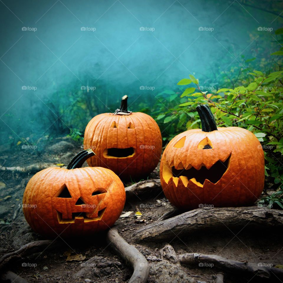 Green fog jackolanterns 