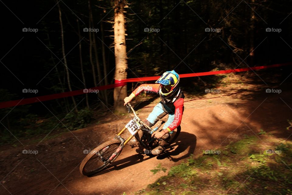 Downhill rider in the woods
