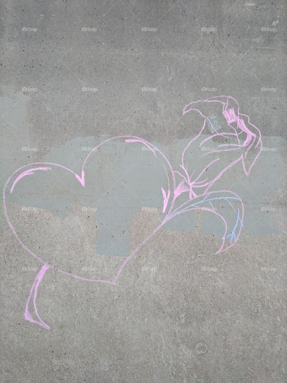 Chalk drawing on Floodwall