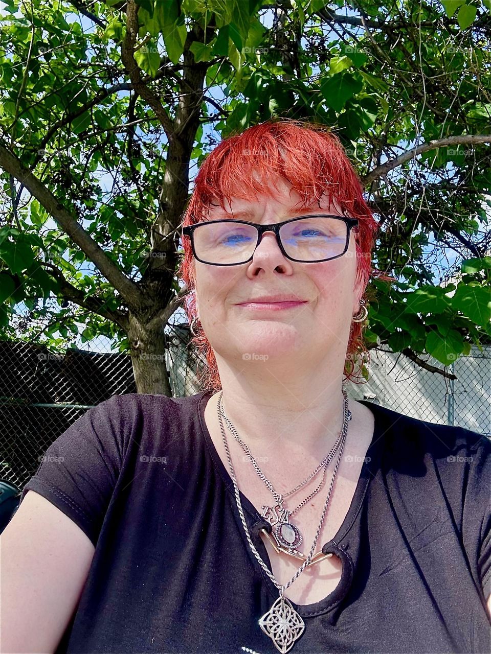 This is me, “Petra Schiller” a.k.a. “Maxine Firefox” a.k.a. “Maximiliane Feuerfuchs” aboard “Salvation”, a “28 foot 1969 Luhrs” cabin cruiser at “Newtown Creek” by the “Pulaski Bridge” in LIC, Queens in early June 2024. Hypnotic Productions