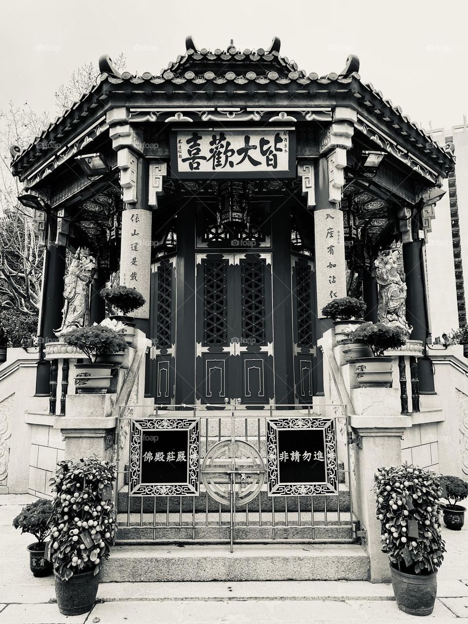 Temples in the city 