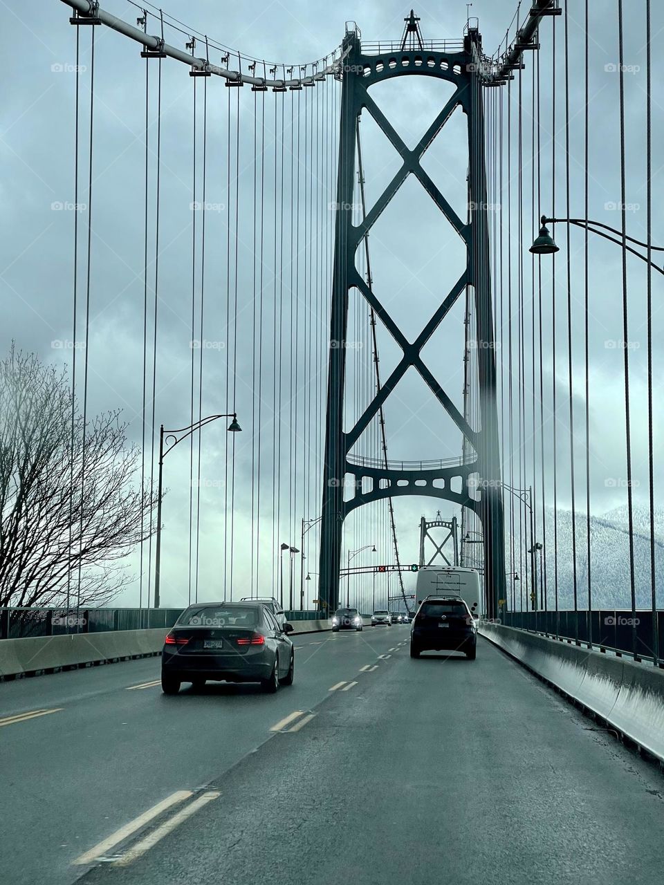 Cars going through the bridge 