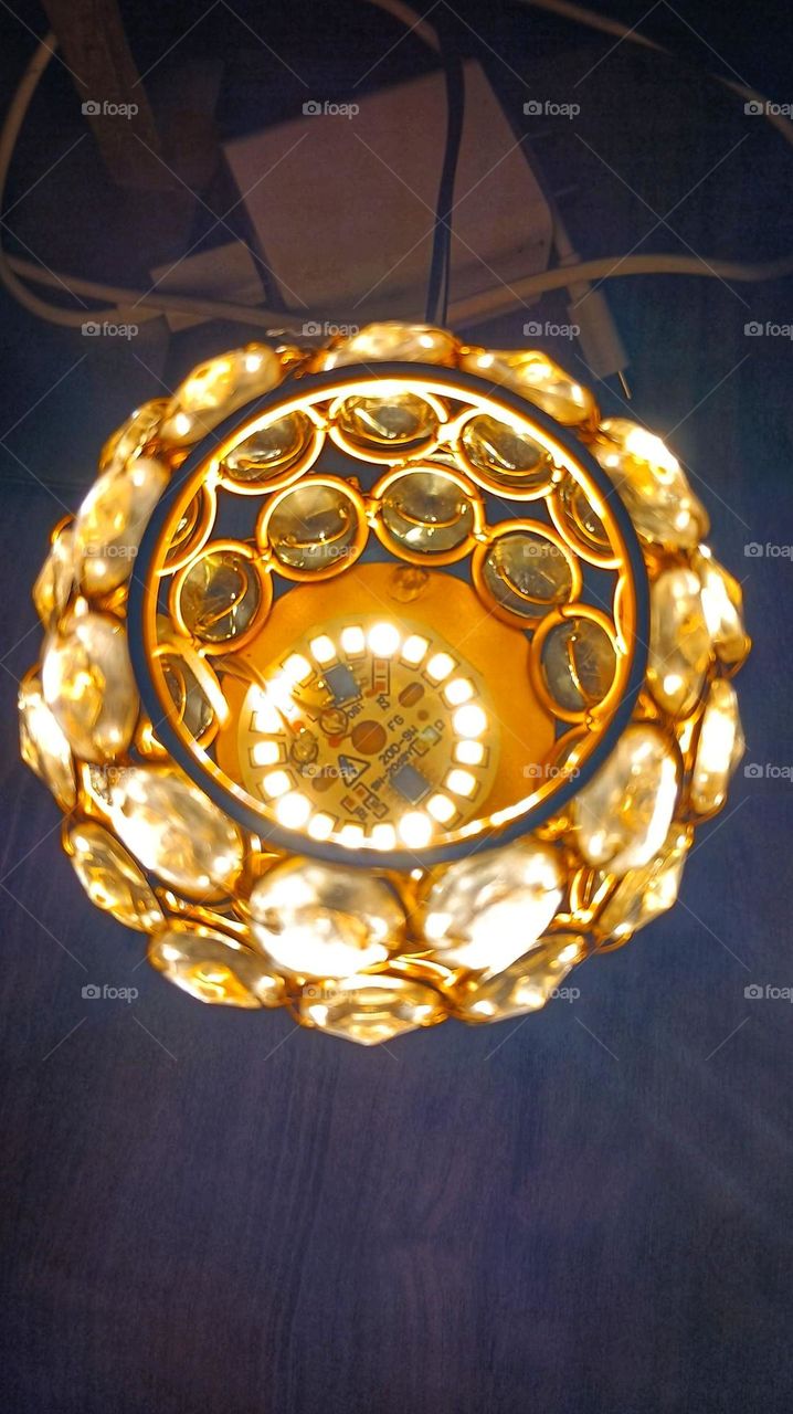 That hanging lamp with all those light bulbs is like a constellation of lights in your space! It must create such a cosy and warm atmosphere. Brightening up your day, one bulb at a time! ππ‘