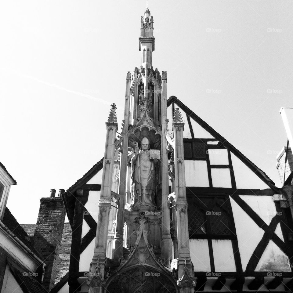 The buttercross