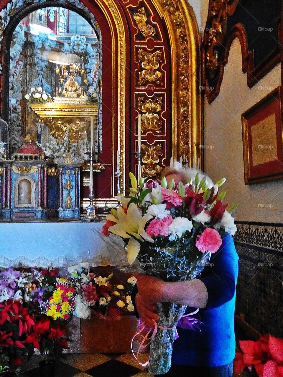 Decorating church with flowers