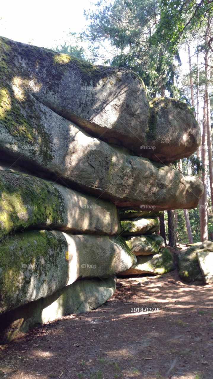 Granitsteine im Naturpark