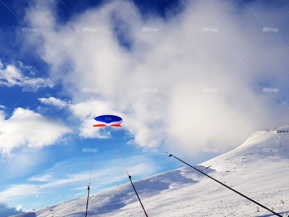Kite POV  - On the italian Snow