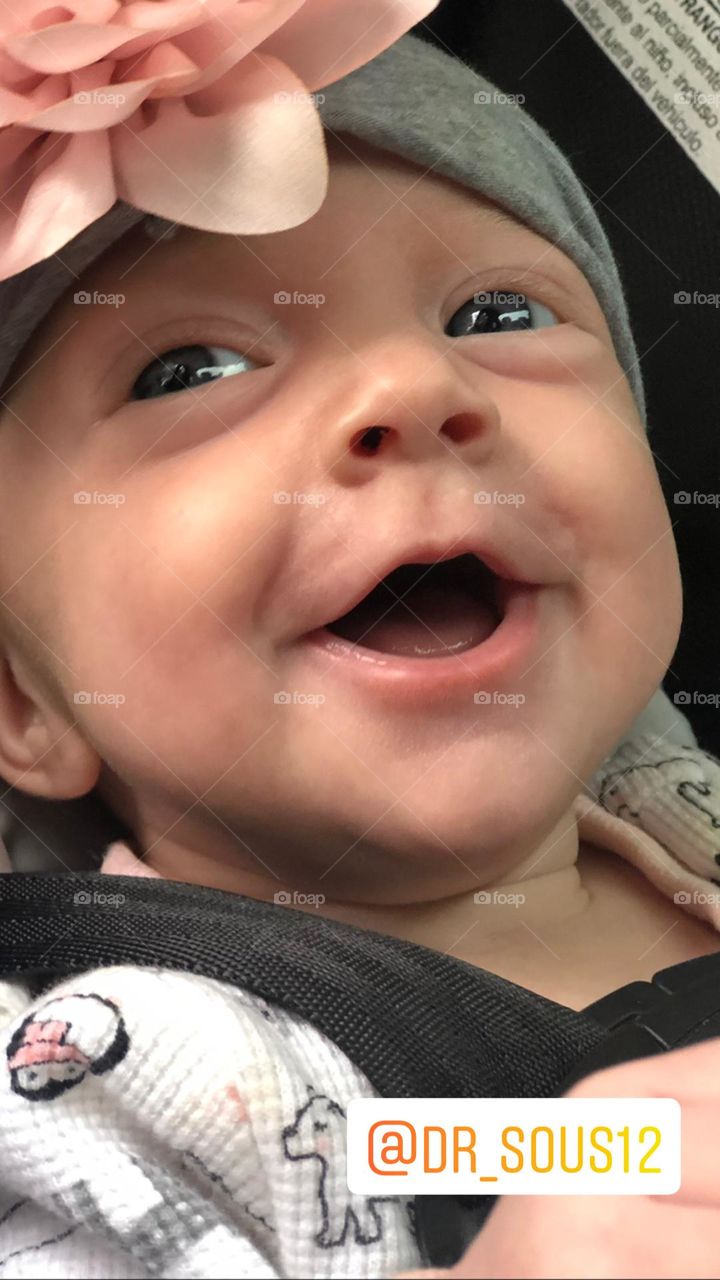 “Hey, how do you keep disappearing every time your hands by your…..uhh-wher’dya… Ahhh. your face! Haha! You got me again.” 